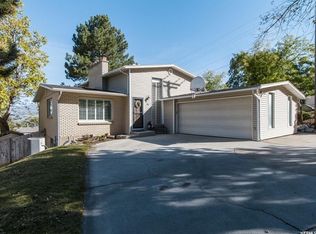 71 E Bonneville Dr, Bountiful, UT 84010