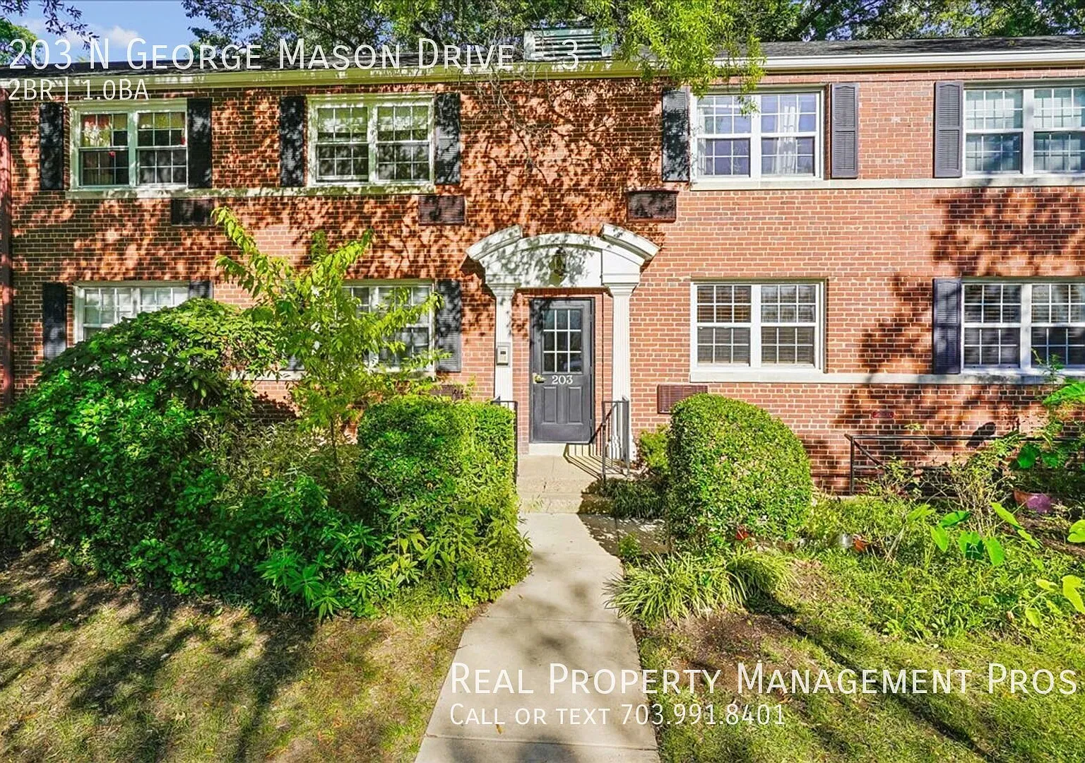 2 bedroom condo + dedicated storage & FULL Washer and dryer in unit! — Photo 1