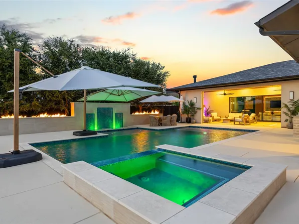 200 Winnie Dr, Colleyville, TX 76034