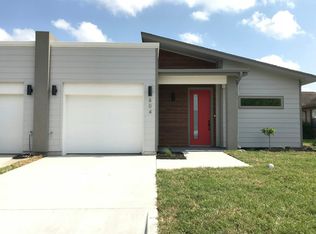 604 Camelot Dr, Harlingen, TX 78550