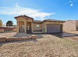 1012 Maximo Dr, El Paso, TX 79932