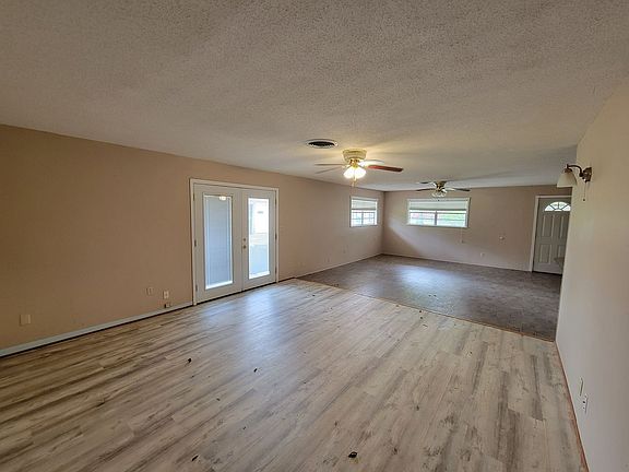2nd image of 4539 Young Ln