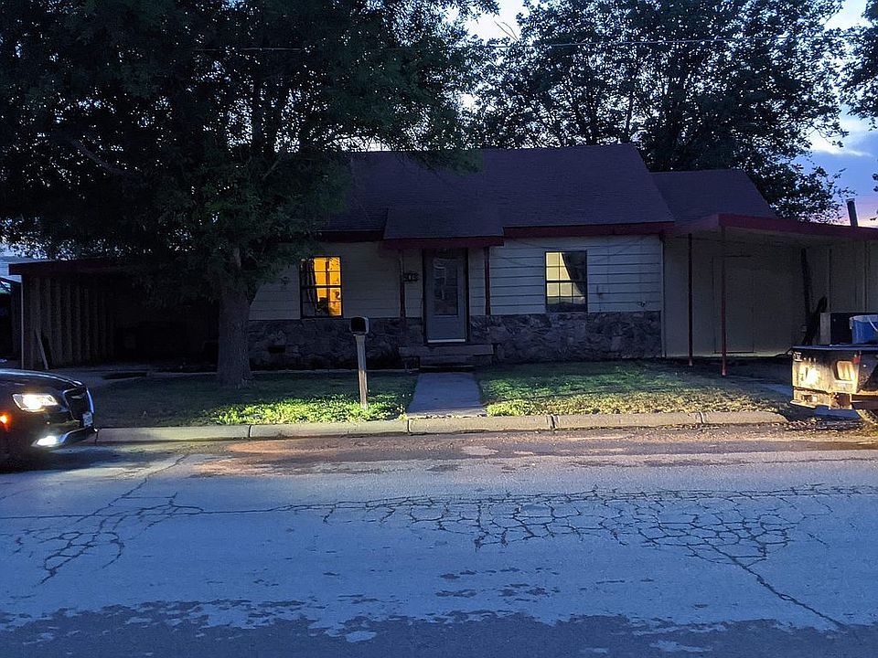 1st image of 403 N Mississippi Ave