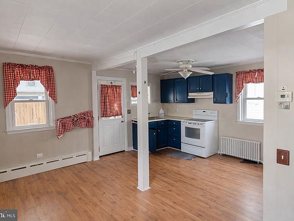 5th image of 316 1/2 Market St
