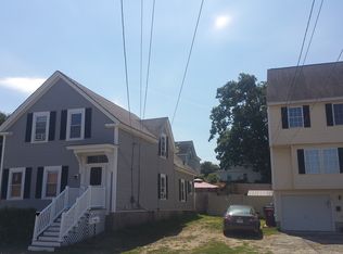 17 Canada St, Lowell, MA 01852