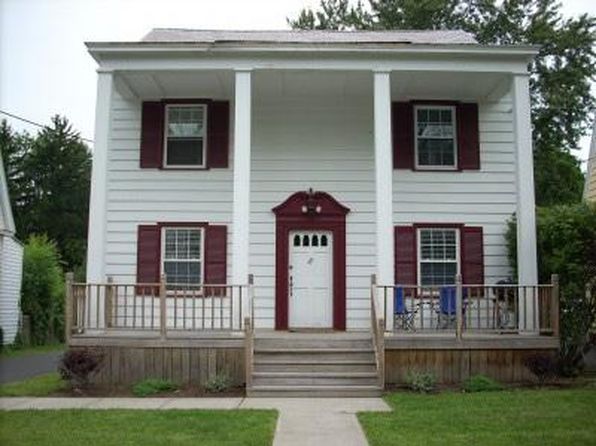 49 Harris Ave