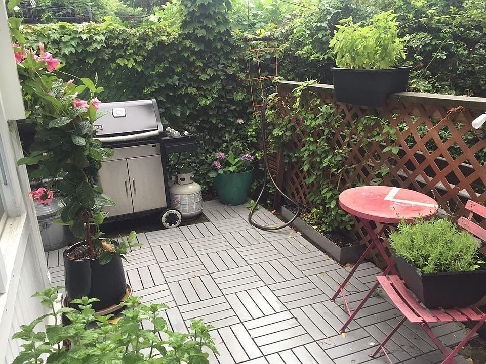 1st image of 88 Douglass St #1