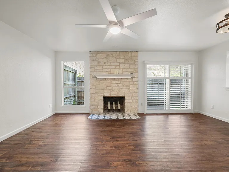 6821 Old Quarry Ln — Photo 10