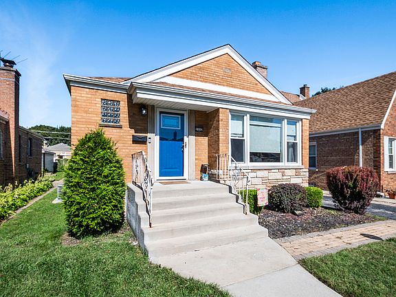 2nd image of 2552 W 81st Pl