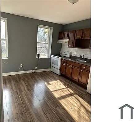 2 bed, 576 sqft, $1,250 — Photo 3