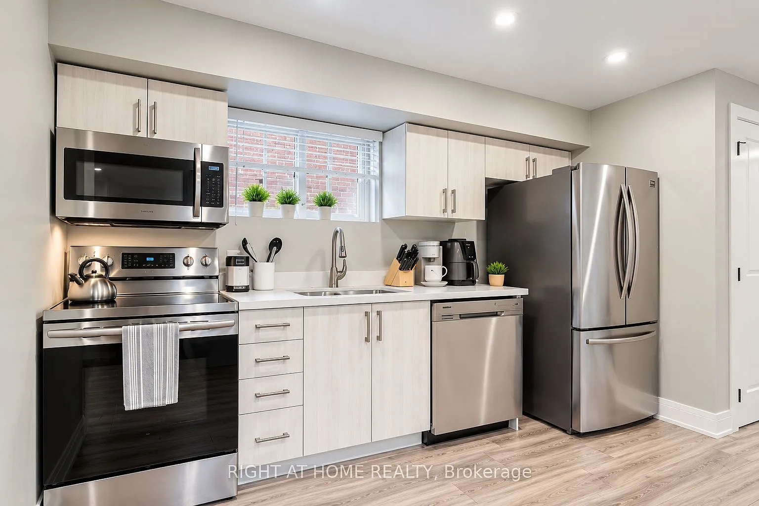 1 bed, $1,750 — Photo 4