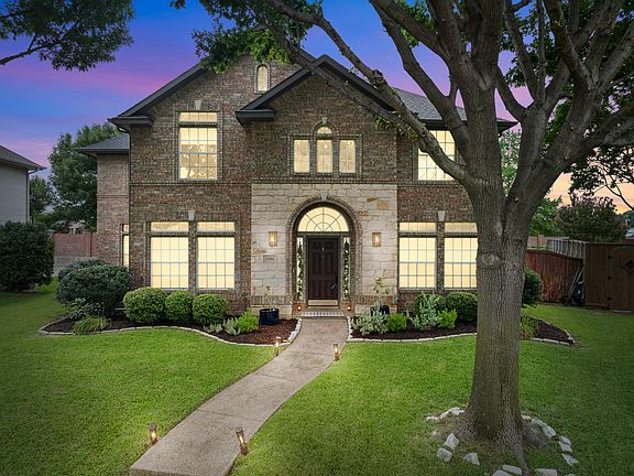2nd image of 2504 Meadow Hills Ln