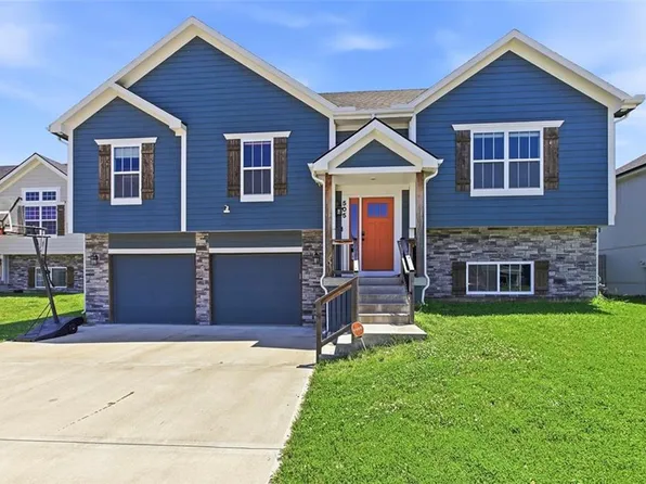 505 SW Ridgeview Dr, Grain Valley, MO 64029