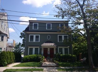 135 Mason Ter #2, Brookline, MA 02446