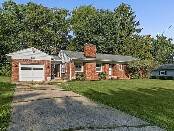 3rd image of 3792 Baird Rd