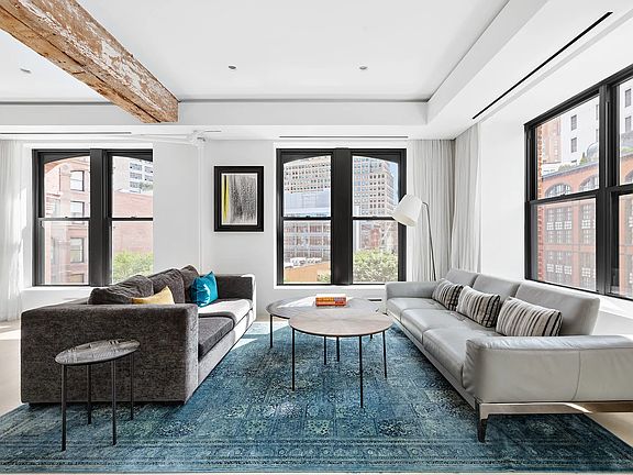 3rd image of 6 Varick St APT 4C