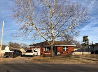 1364 Tim Holt Dr, Harrah, OK 73045