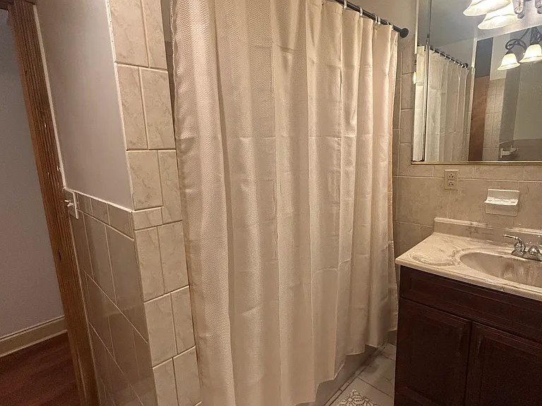 4 S Gilmor St — Photo 24