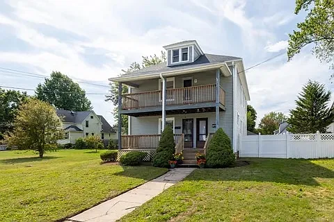329 Burlington Ave #1 — Photo 36