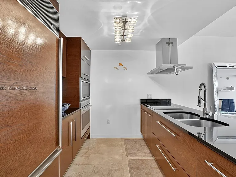 495 Brickell Ave #2807 — Photo 2
