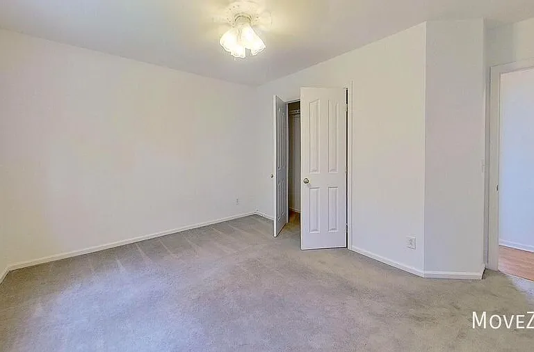 3608 Brookstone Trl — Photo 35