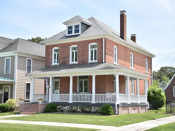 600 Monroe Ave, Cape Charles, VA 23310