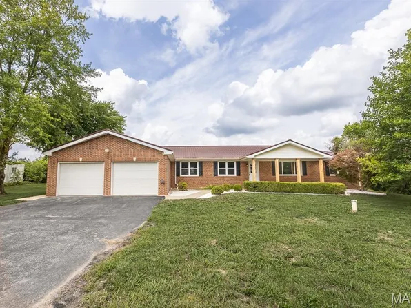 9355 State Route 3, Red Bud, IL 62278