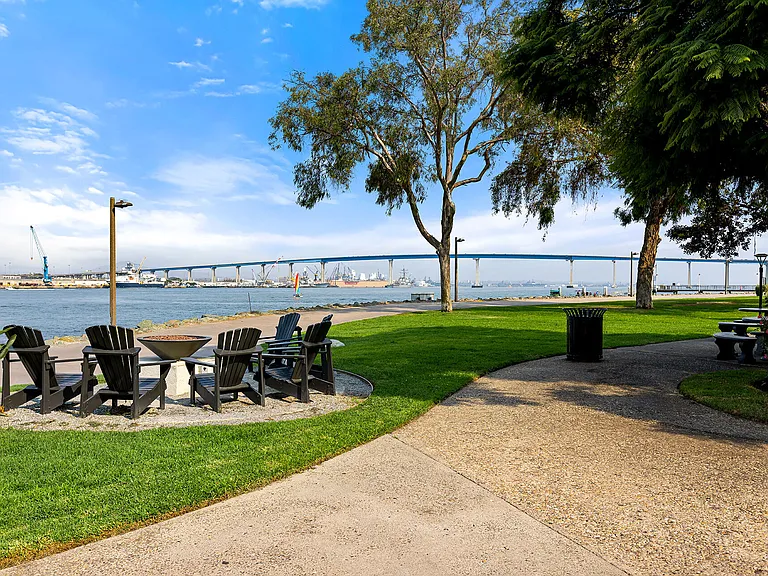 Bayside at Coronado — Photo 41