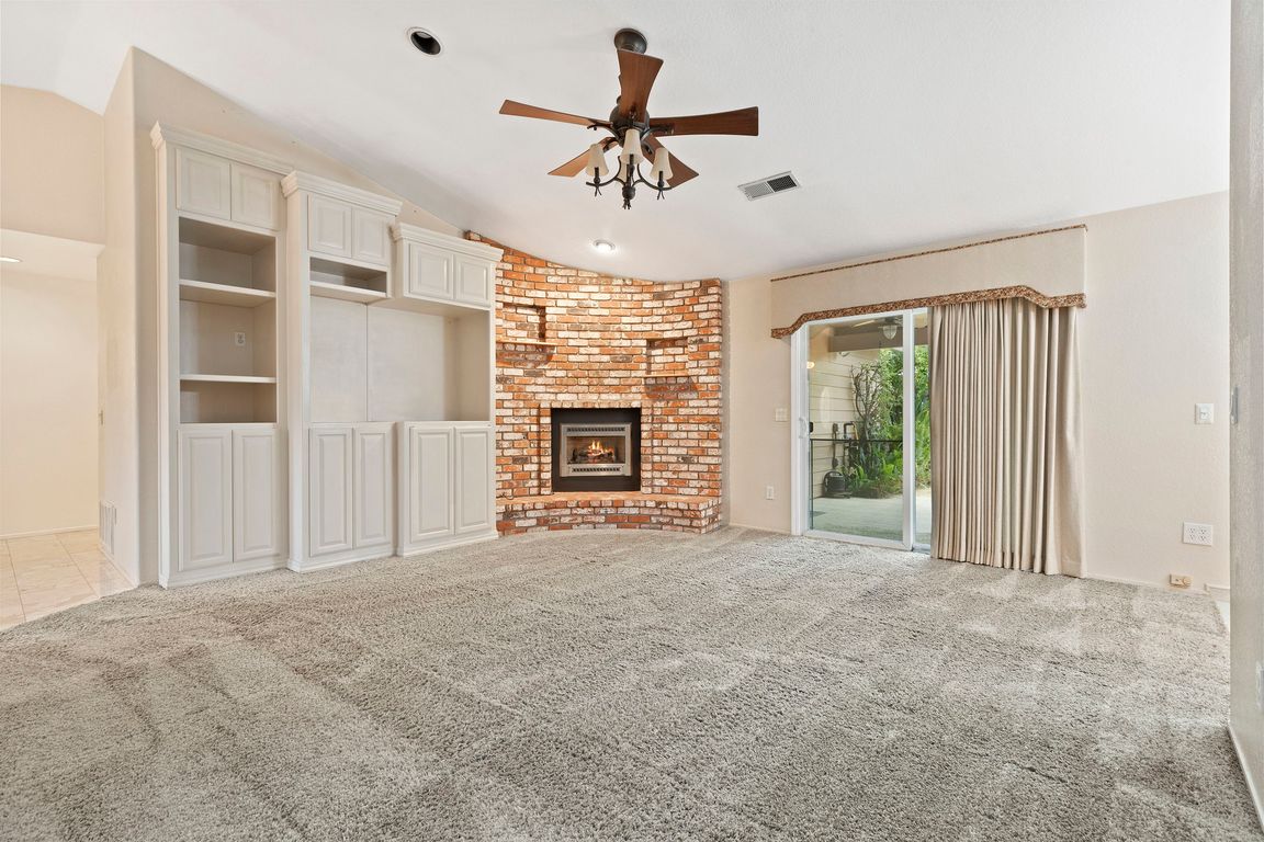 next background image