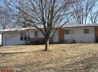 11570 Herefordshire Dr, Saint Louis, MO 63138