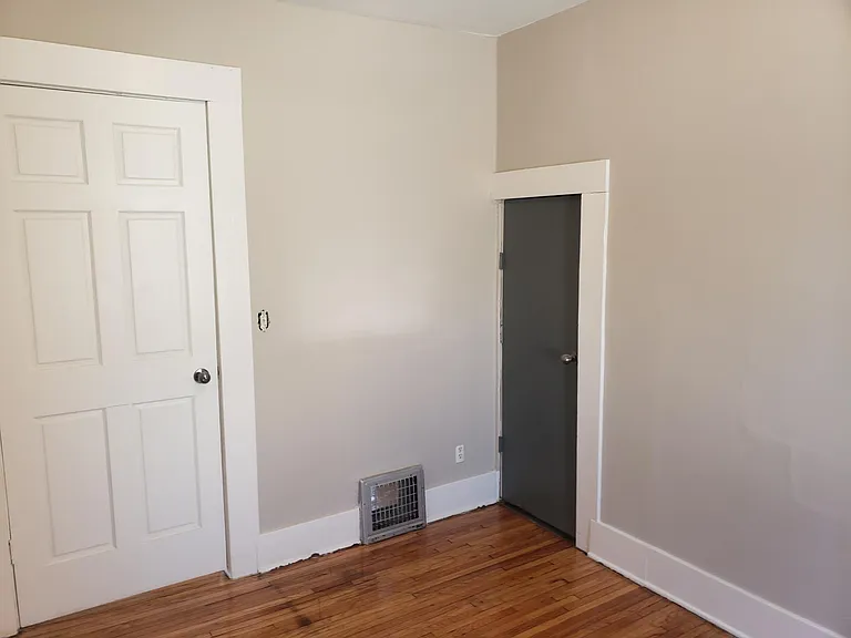 4111 7th St NE — Photo 6