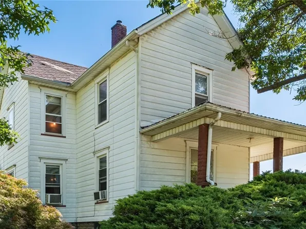 848 Otsego Ave, Coshocton, OH 43812