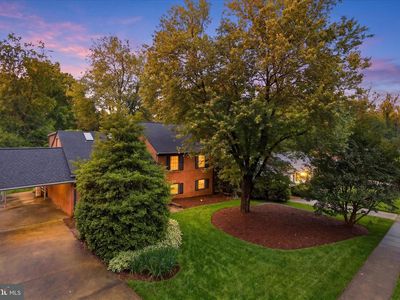 8805 Stark Rd, Annandale, VA, 22003