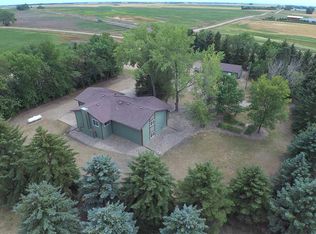 1020 125th St SE, Minot, ND 58701