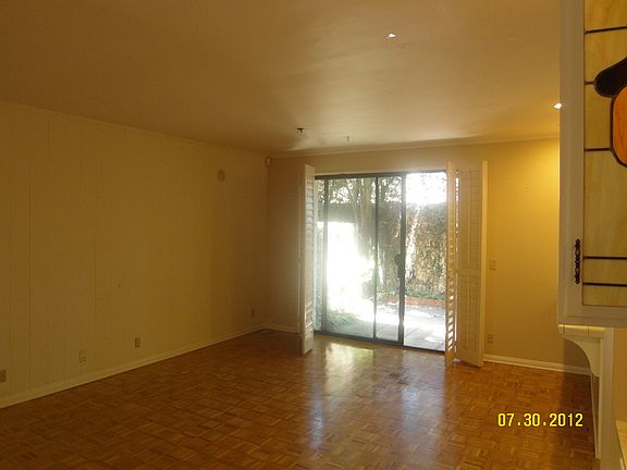 5th image of 4441 Cahuenga Blvd Unit D