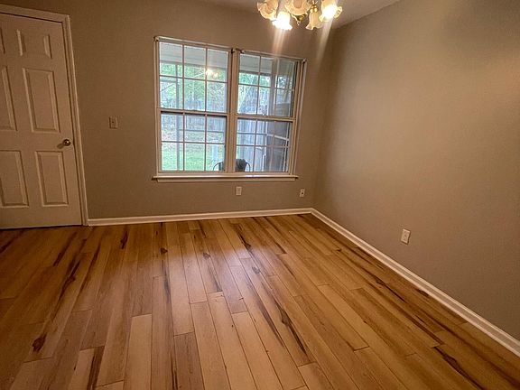 2nd image of 4060 Cedars Pkwy APT B