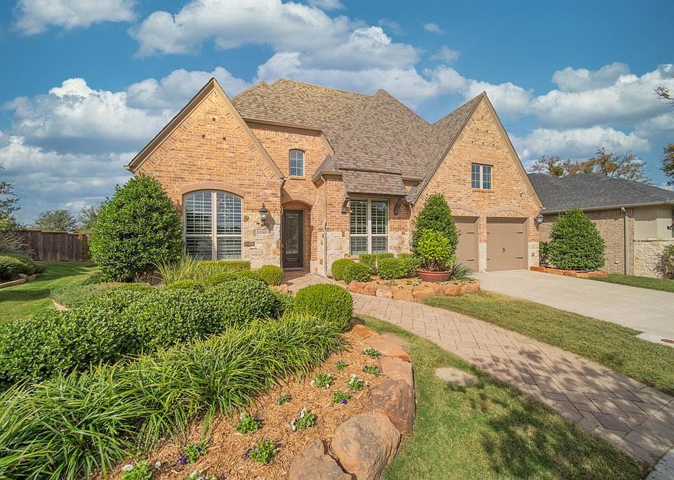 1st image of 11080 Longleaf Ln