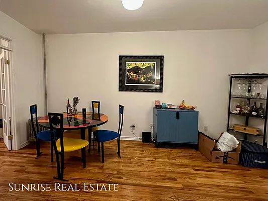 Rented by Sunrise Real Estate | media 14