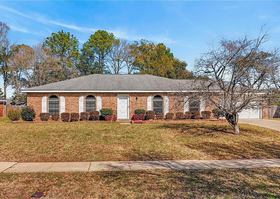 1st image of 1459 Fern Valley Rd