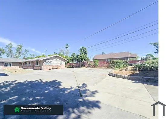 4261 Sweetwater Ave #3 — Photo 12