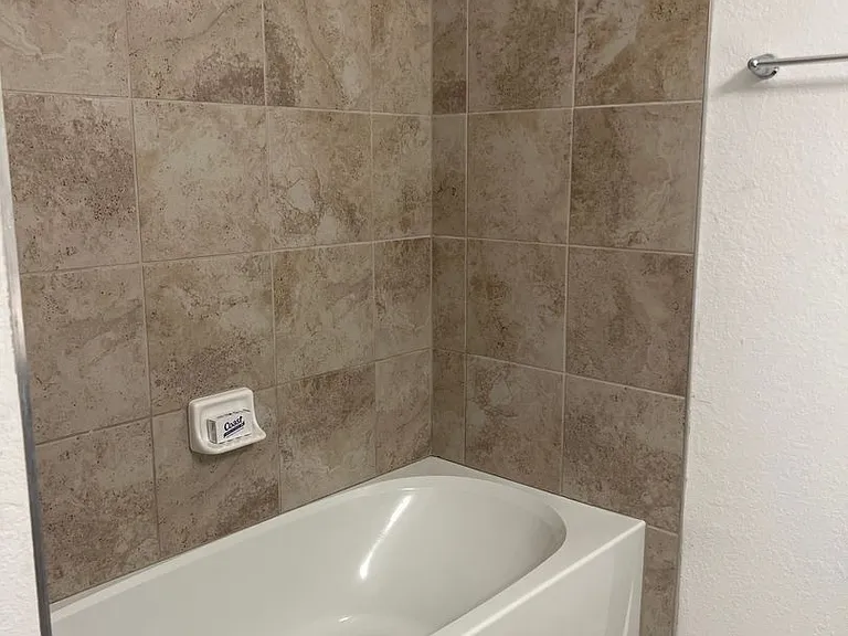 20417 Lagente Cir — Photo 25