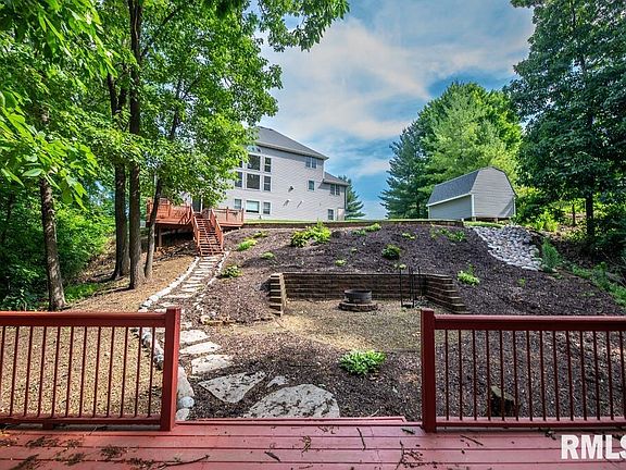 5th image of 6918 W Saddlebrook Dr