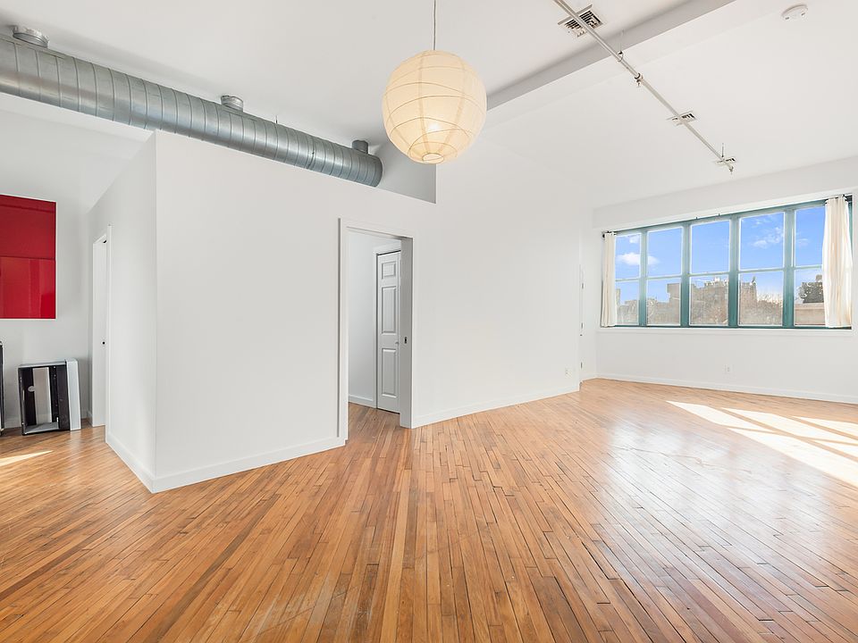 1st image of 105 Lexington Ave APT 3F