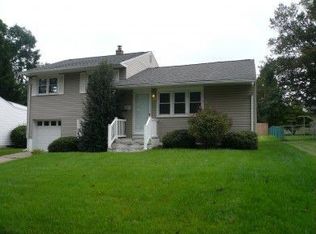 1005 Gallery Rd, Wilmington, DE 19805