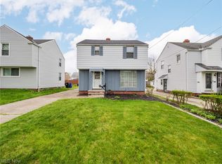 15902 Eldamere Ave, Cleveland, OH