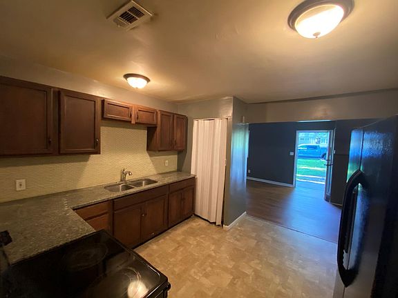 5th image of 8400 E 114th Ter #8400E1