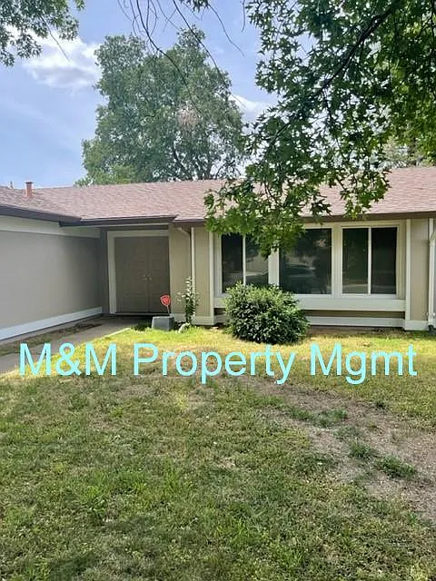 3314 Eclipse Ct photo 1
