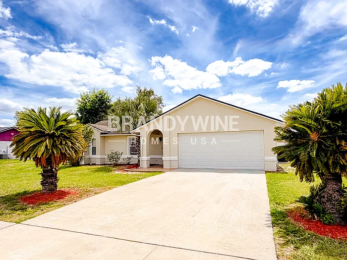 7108 Steffie Ln — Photo 1