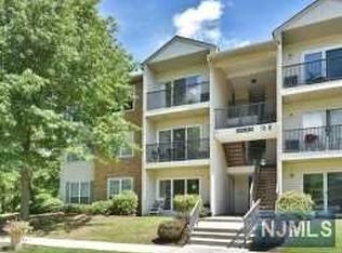 255 Robertson Way, Lincoln Park, NJ 07035