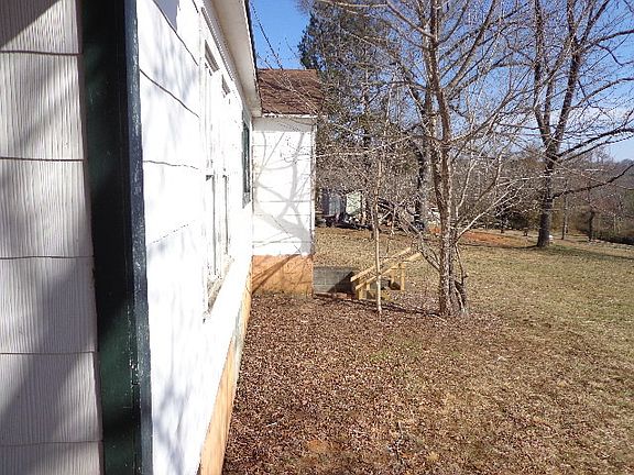 4th image of 3153 Ward Green St